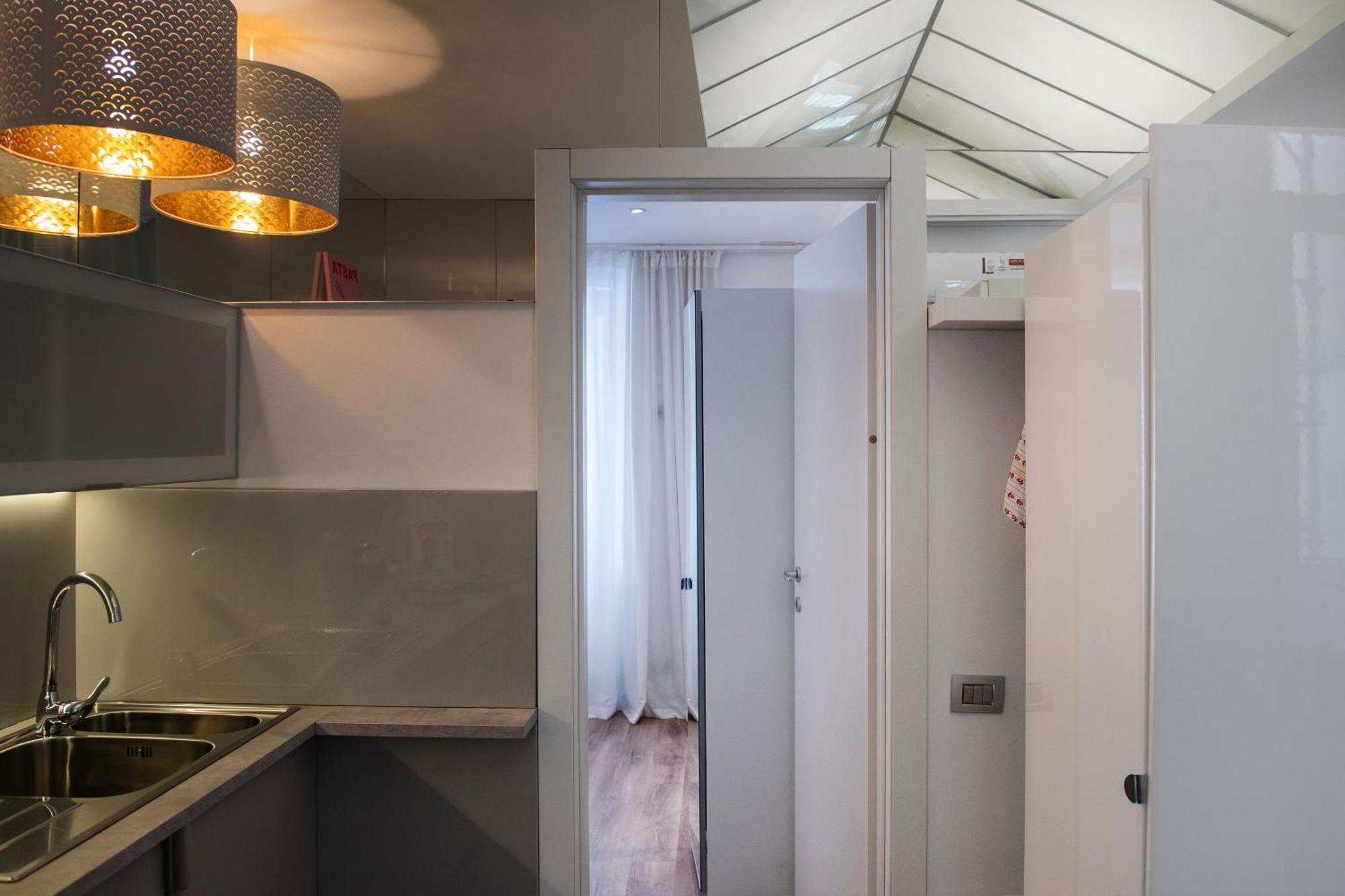 Colosseum View Accomodation Рим Экстерьер фото